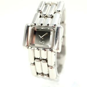 Dolce & Gabbana Ladies Aristocratic Silver Tone 28mm Watch 5.25" w New Battery